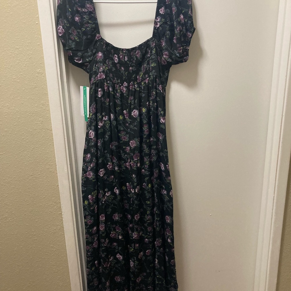Chic Floral Short  Sleeve Dress in Navy blue - Picture 3 of 3